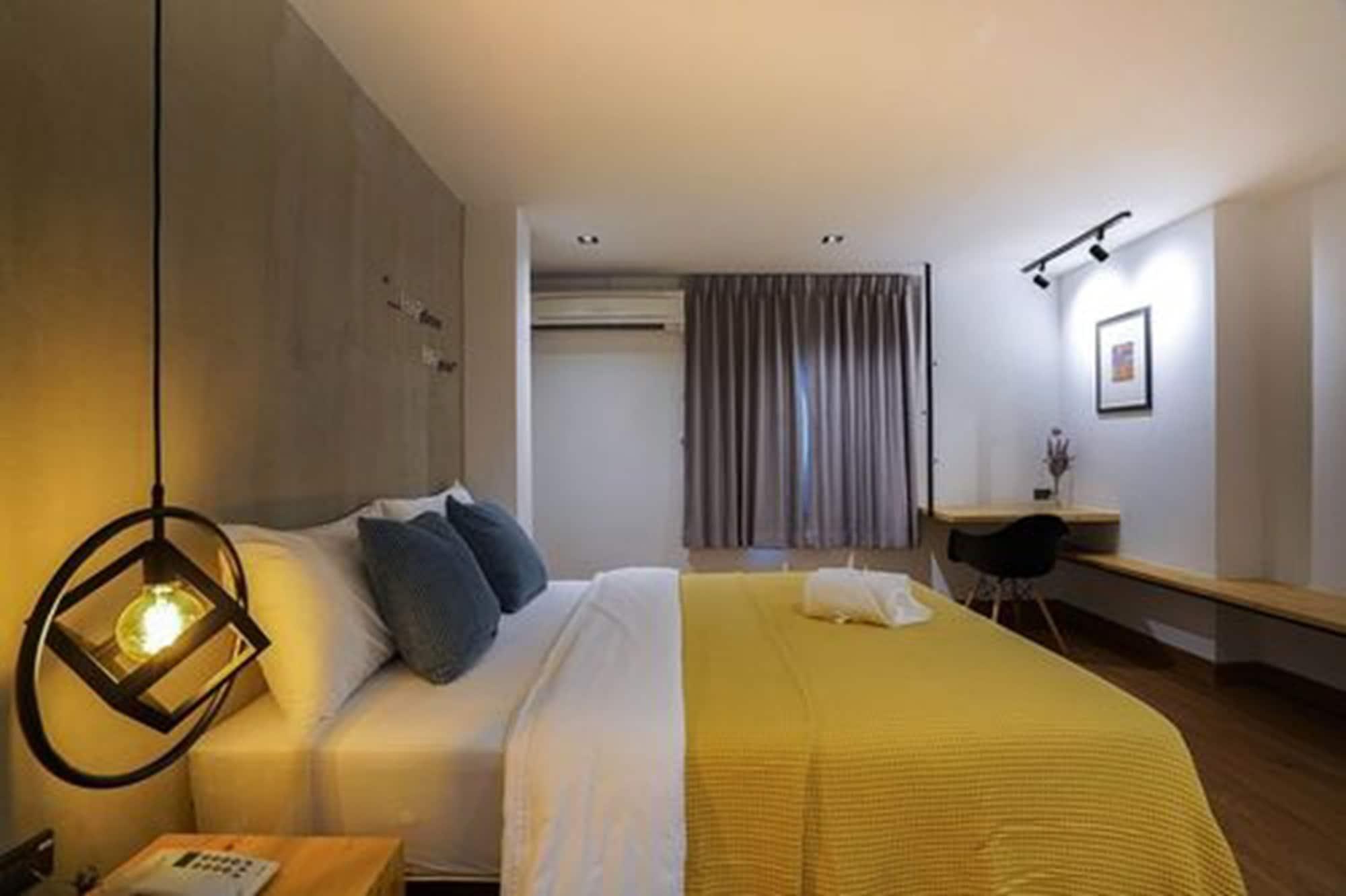 Hotel Hap@Sathorn Bangkok Exterior foto